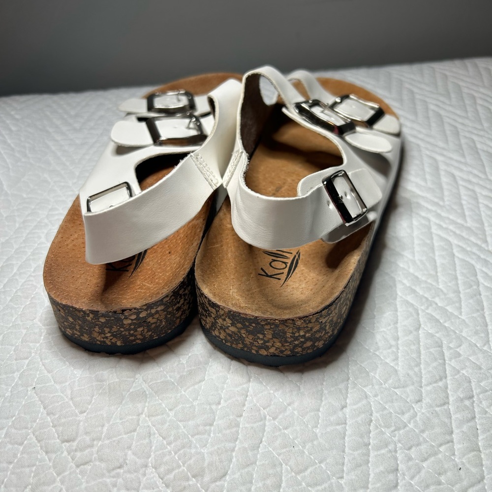 Kali women’s white sandals size 9 new double buckle cork - Picture 7 of 8